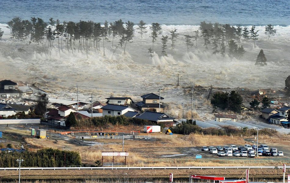 Earthquake JapanTsunami