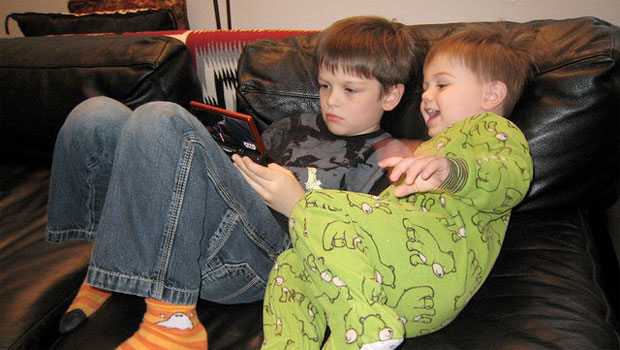 children-and-video-games-1