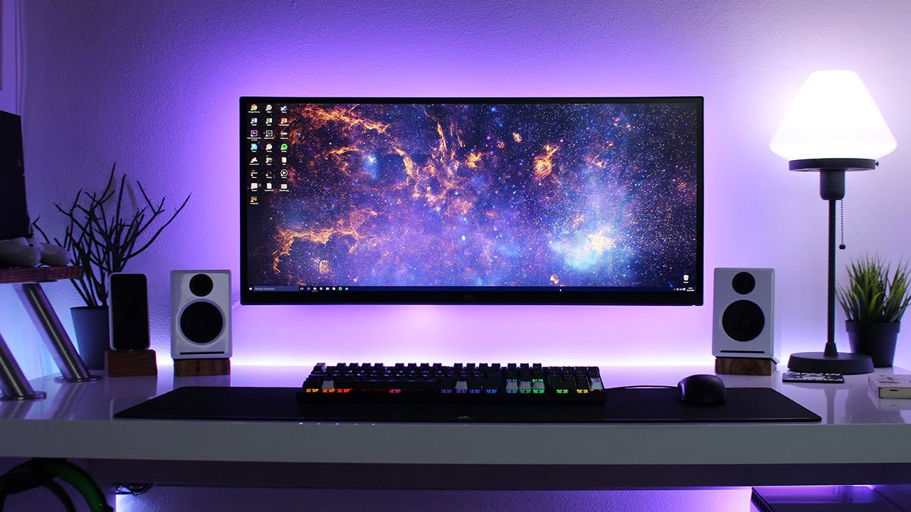 purple-gaming-setup