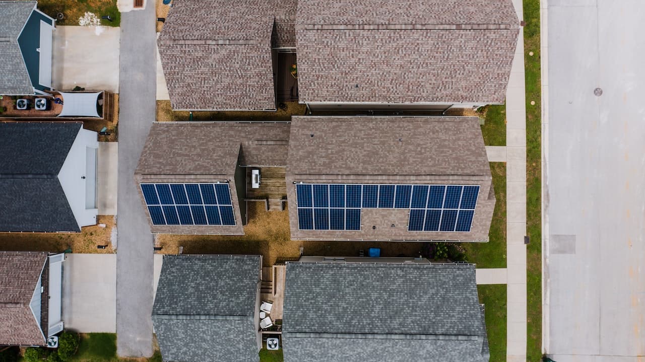 solar-panels-on-roof