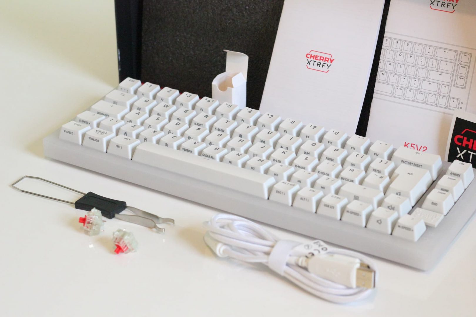 cherry-k5v2-gamingkeyboard